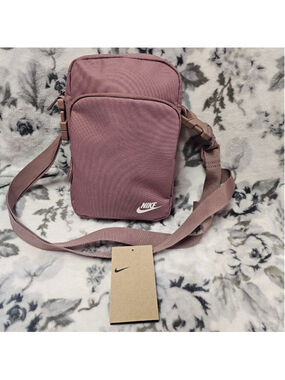 Nike Heritage Crossbody Bag - Mauve/Rose